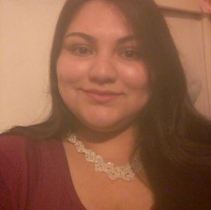 Meet your Posher, Jasmine